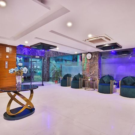 Hotel Uppal International, Near New Delhi Railway Station Buitenkant foto