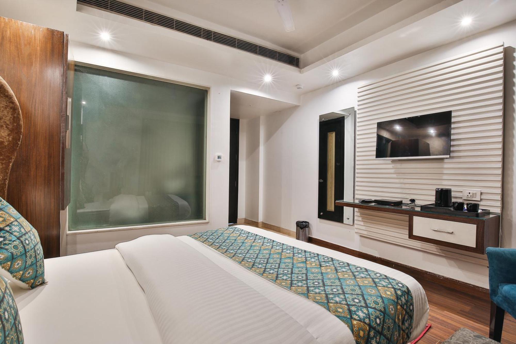Hotel Uppal International, Near New Delhi Railway Station Buitenkant foto