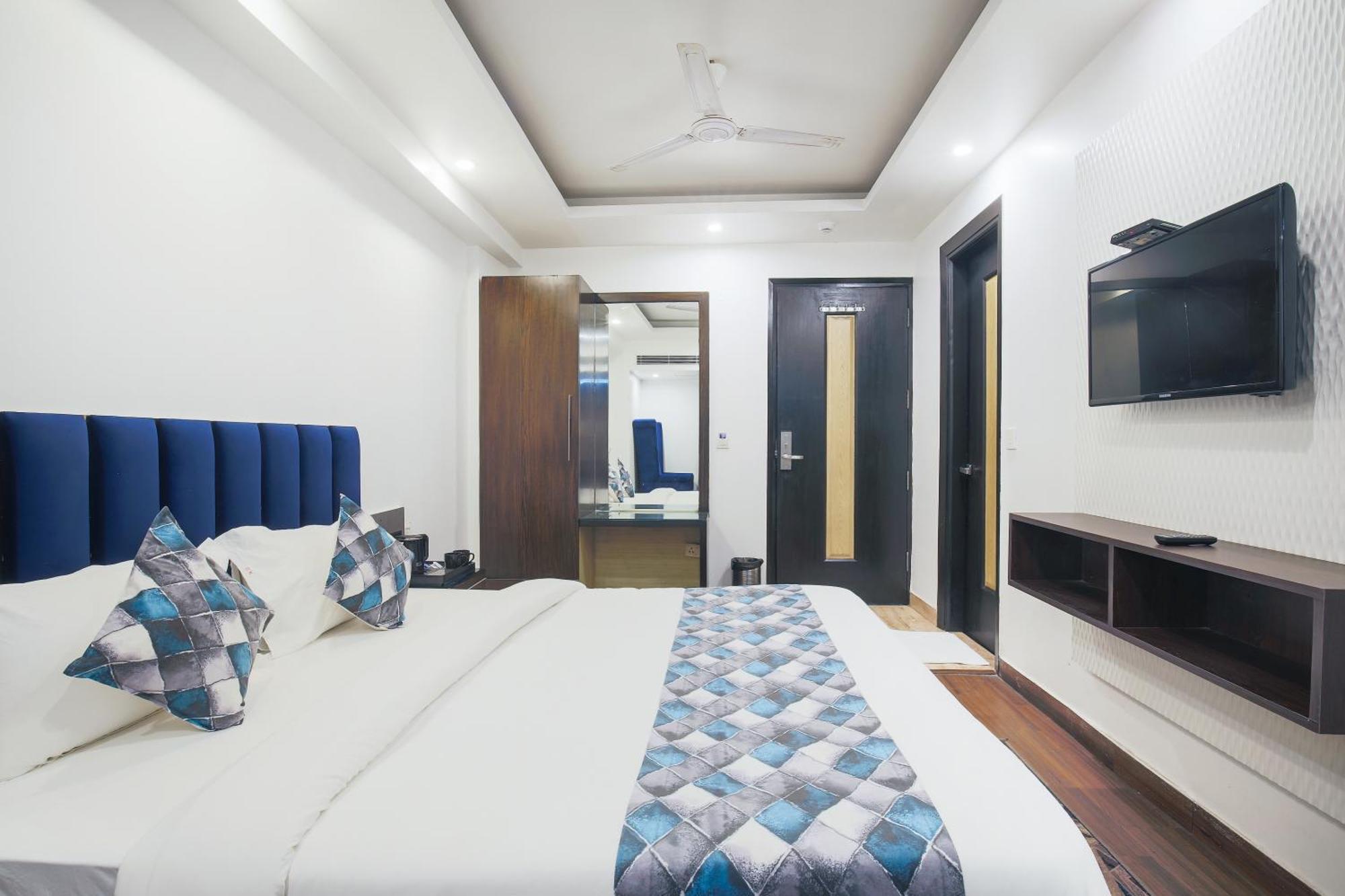Hotel Uppal International, Near New Delhi Railway Station Buitenkant foto