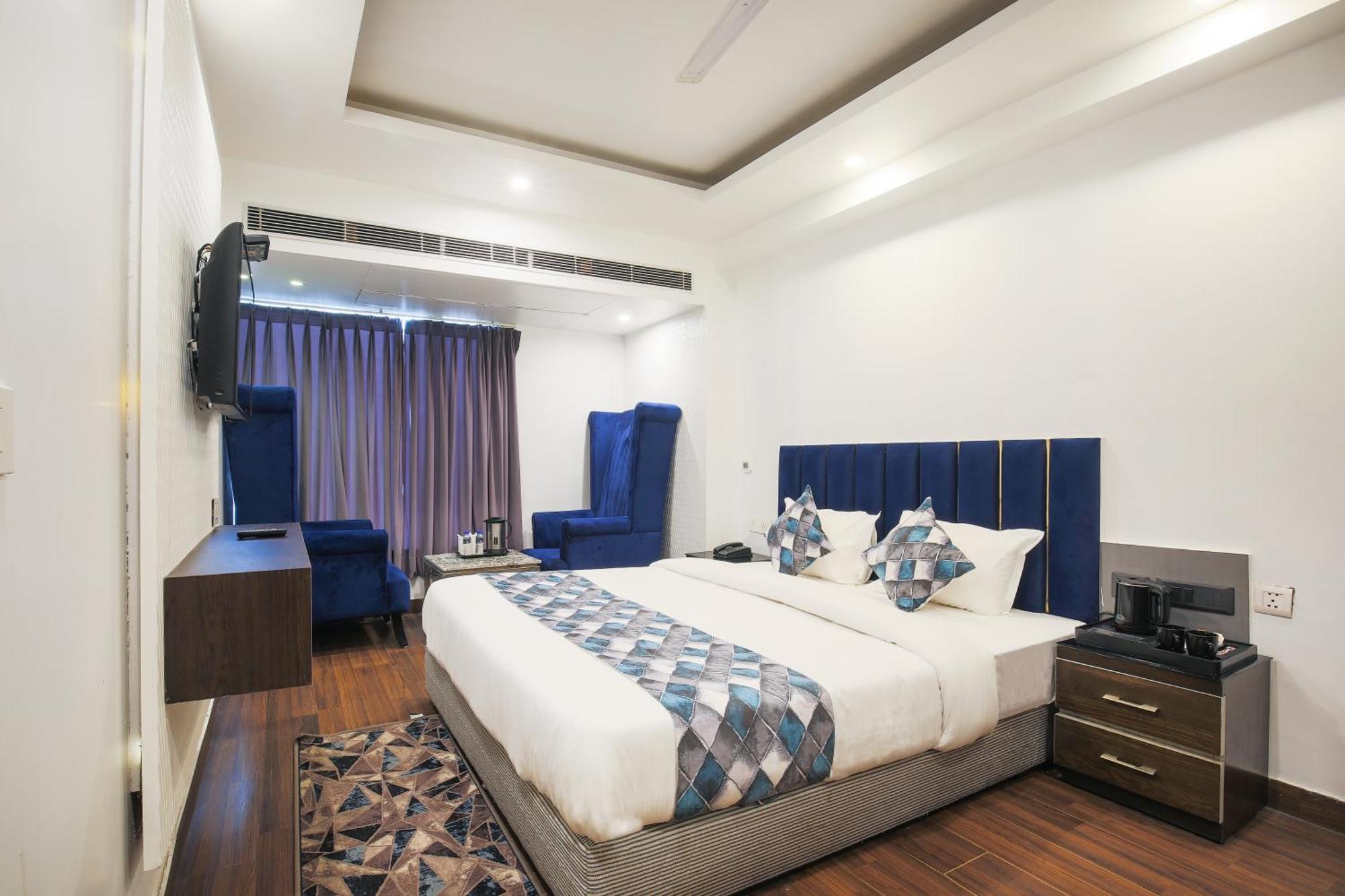 Hotel Uppal International, Near New Delhi Railway Station Buitenkant foto