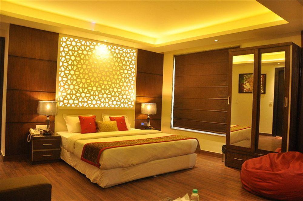 Hotel Uppal International, Near New Delhi Railway Station Buitenkant foto