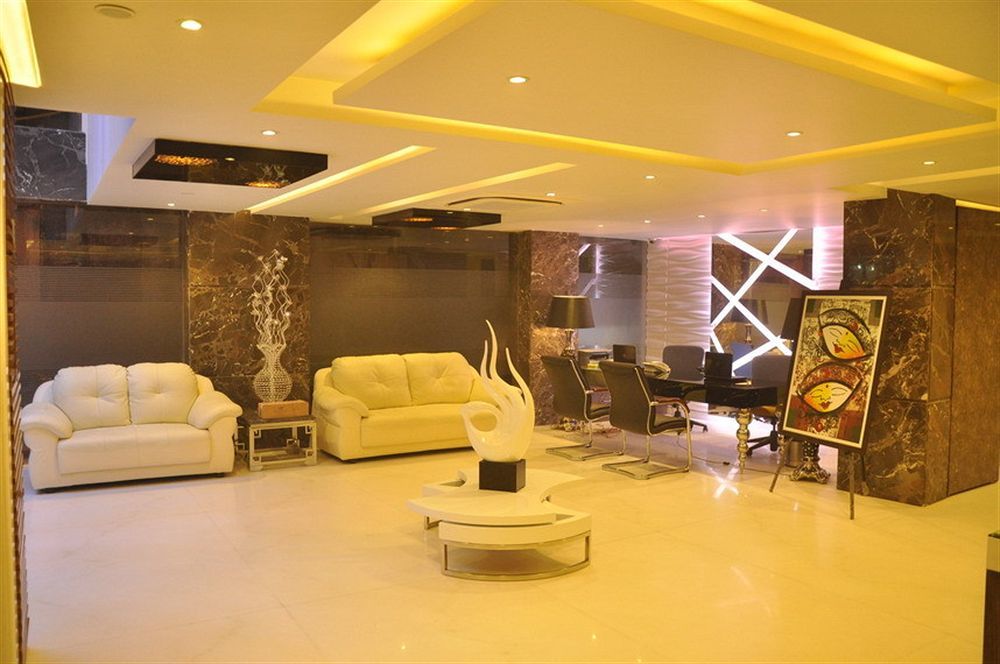 Hotel Uppal International, Near New Delhi Railway Station Buitenkant foto